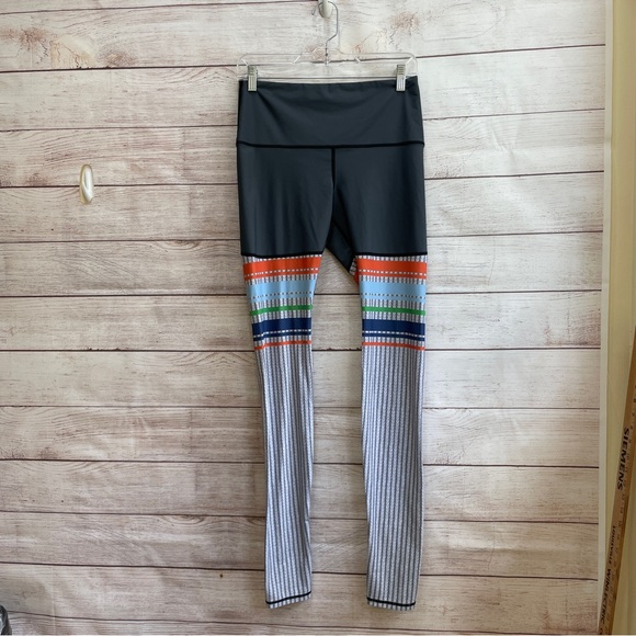 YOGA DEMOCRACY TAKE THE PISTE LEGGINGS - Picture 1 of 5